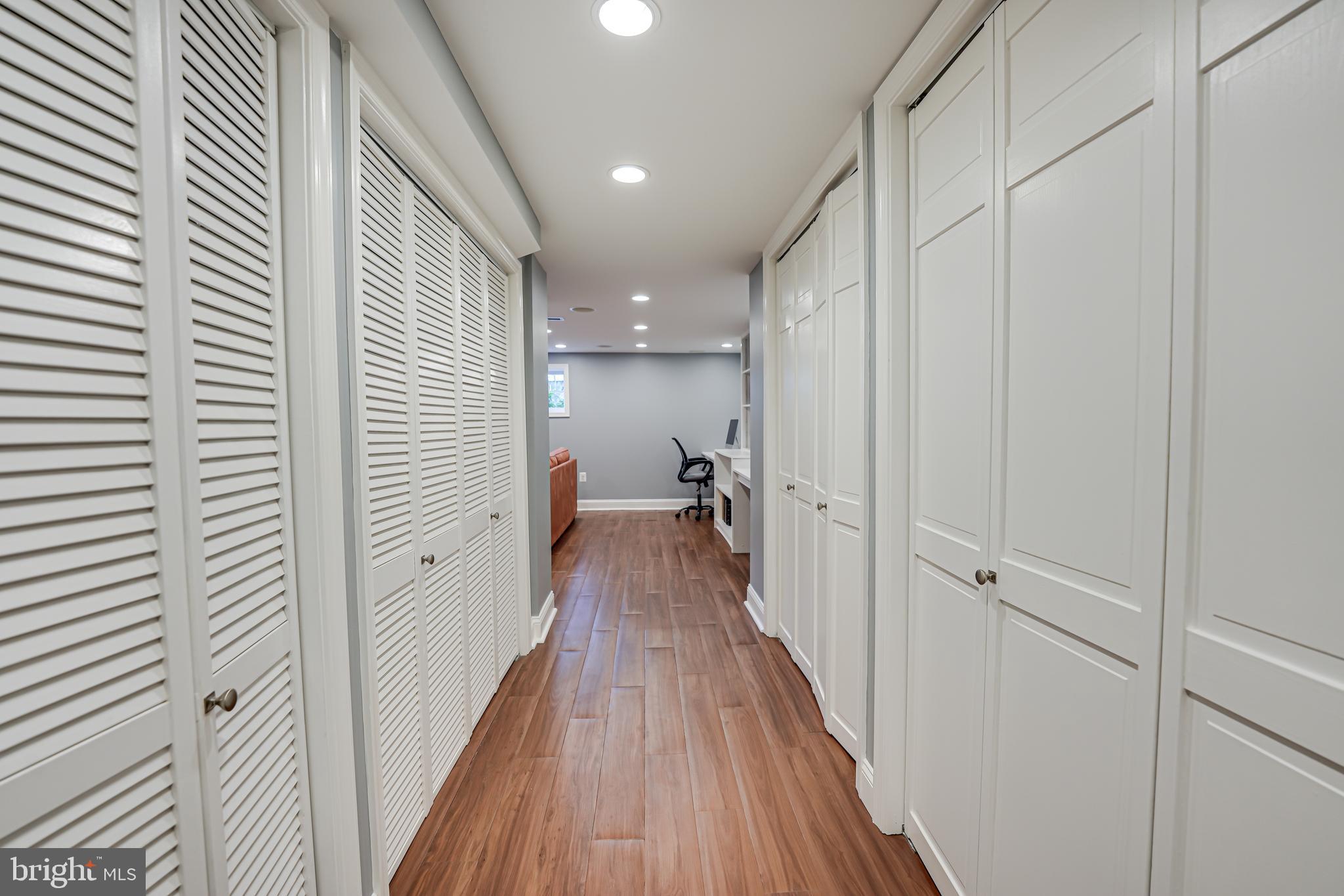 CHEVY CHASE - Residential