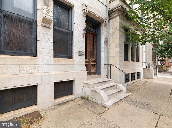 1125 SAINT PAUL STREET 3