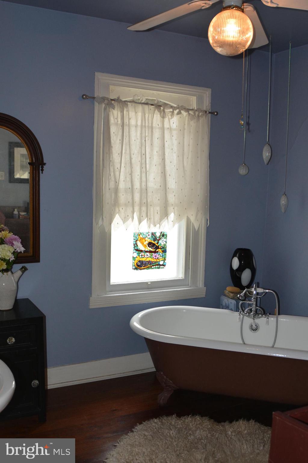 DOWNTOWN FREDERICK - Residential Lease