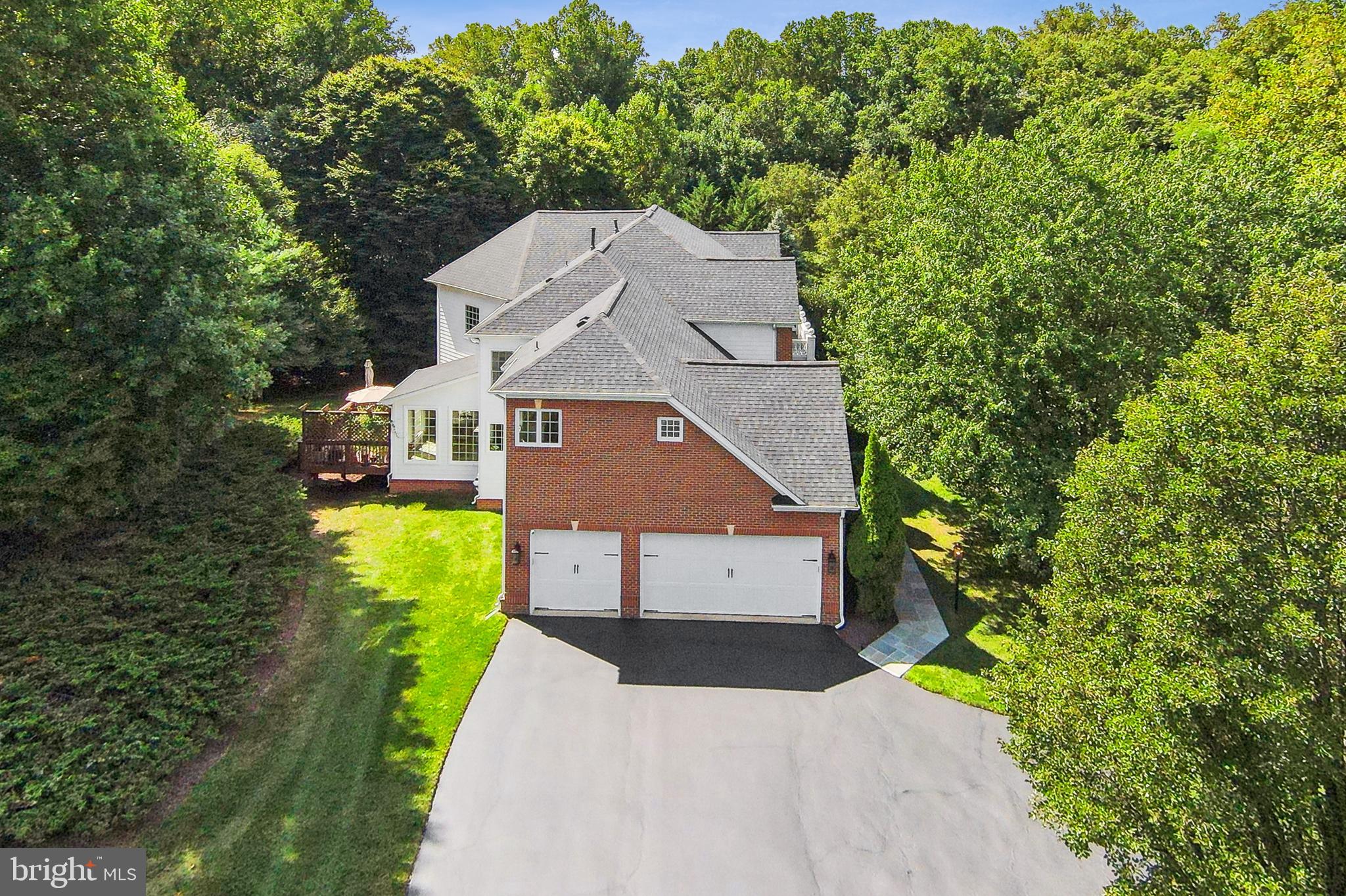 ESTATES AT LOWES ISLAND - Residential