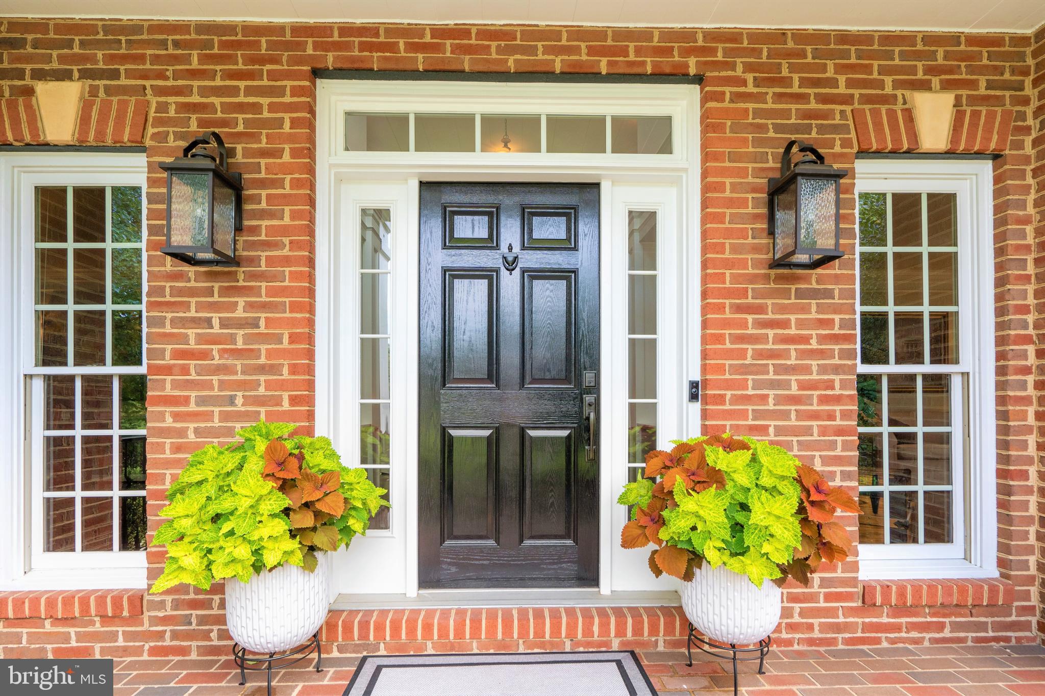 ESTATES AT LOWES ISLAND - Residential