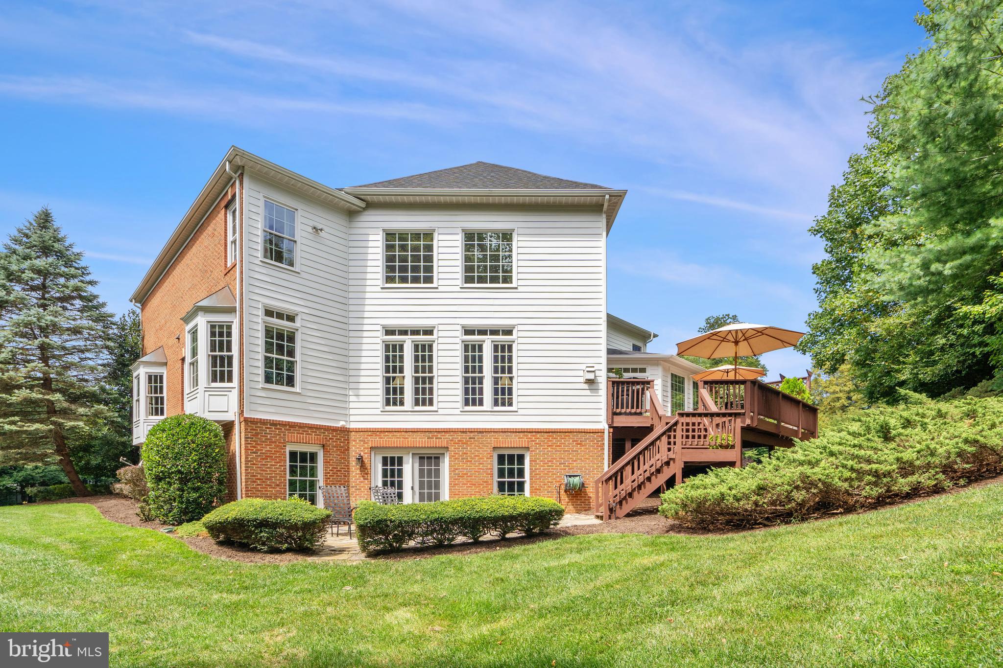 ESTATES AT LOWES ISLAND - Residential