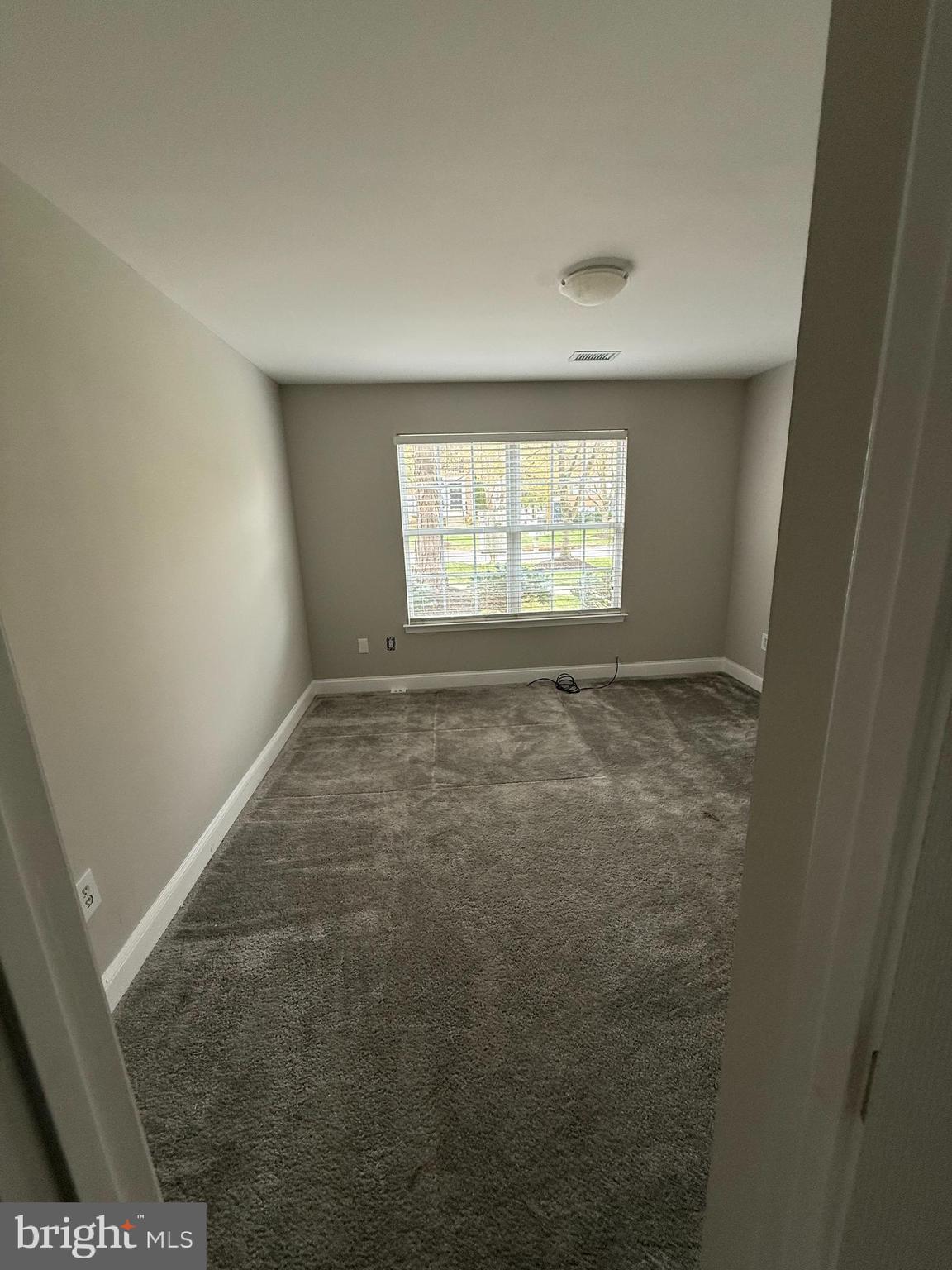 MILESTONE II THS - Residential Lease