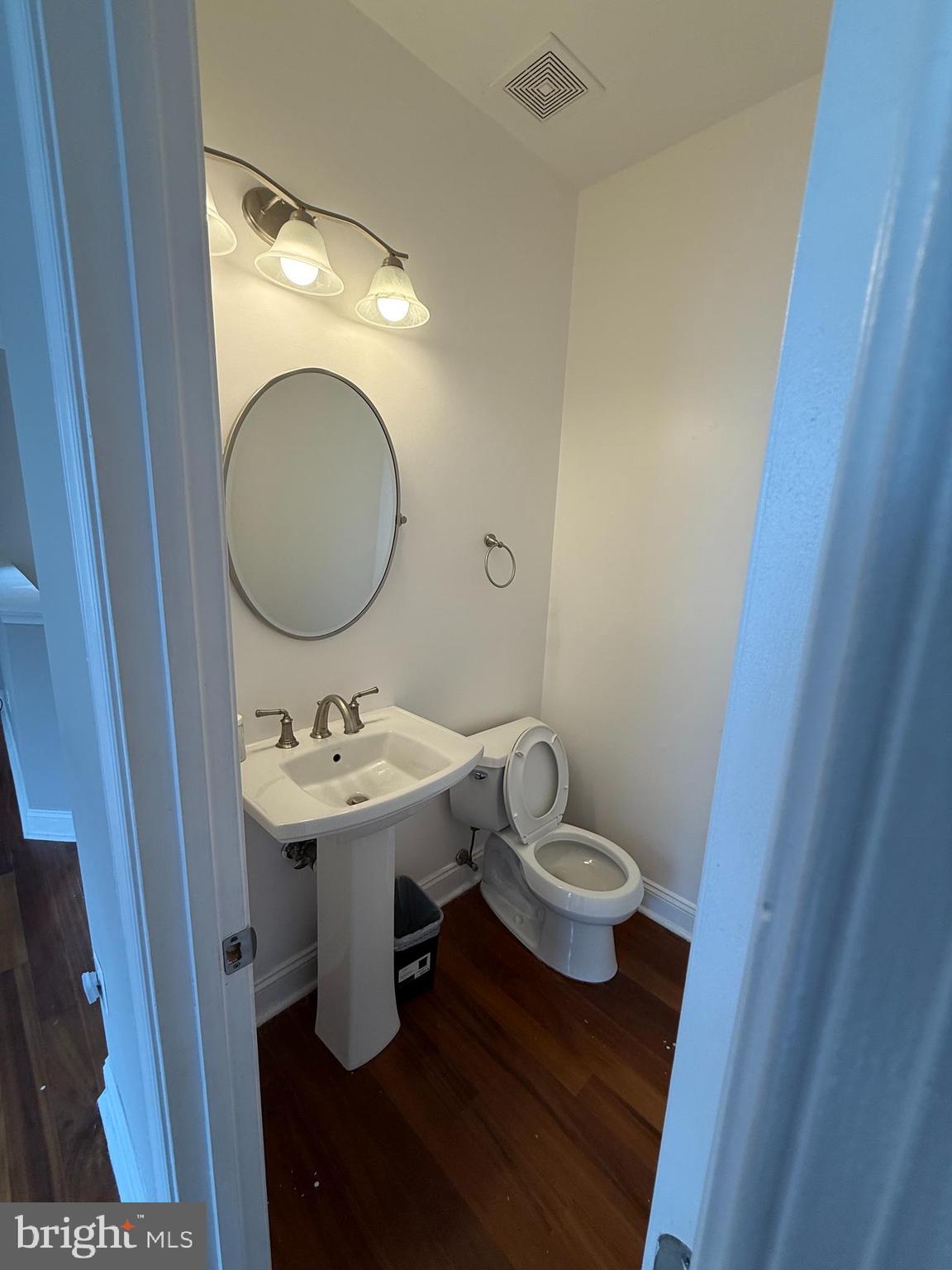 MILESTONE II THS - Residential Lease