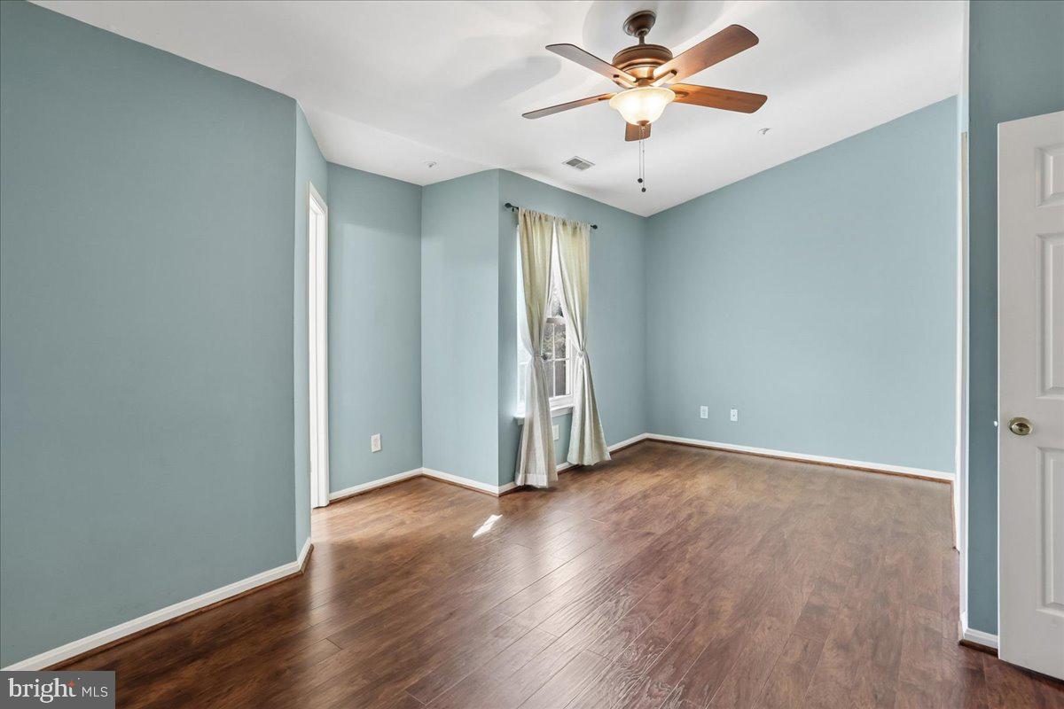 RIDGE COMMONS - Residential