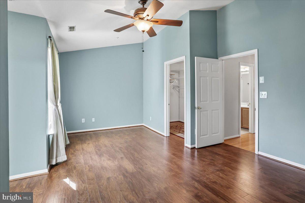 RIDGE COMMONS - Residential