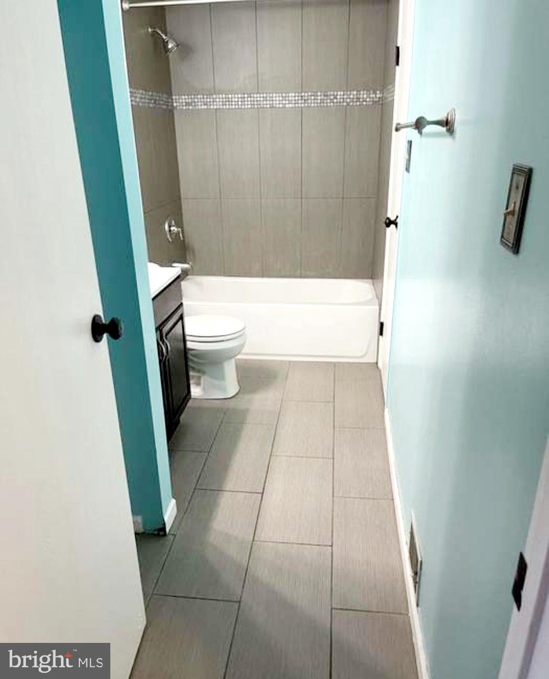 ALLEN POND - Residential