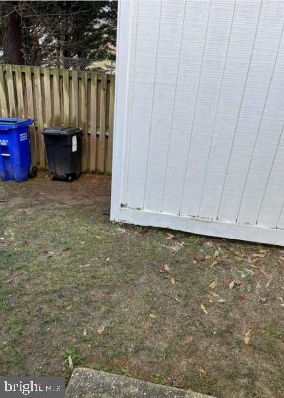 ALLEN POND - Residential