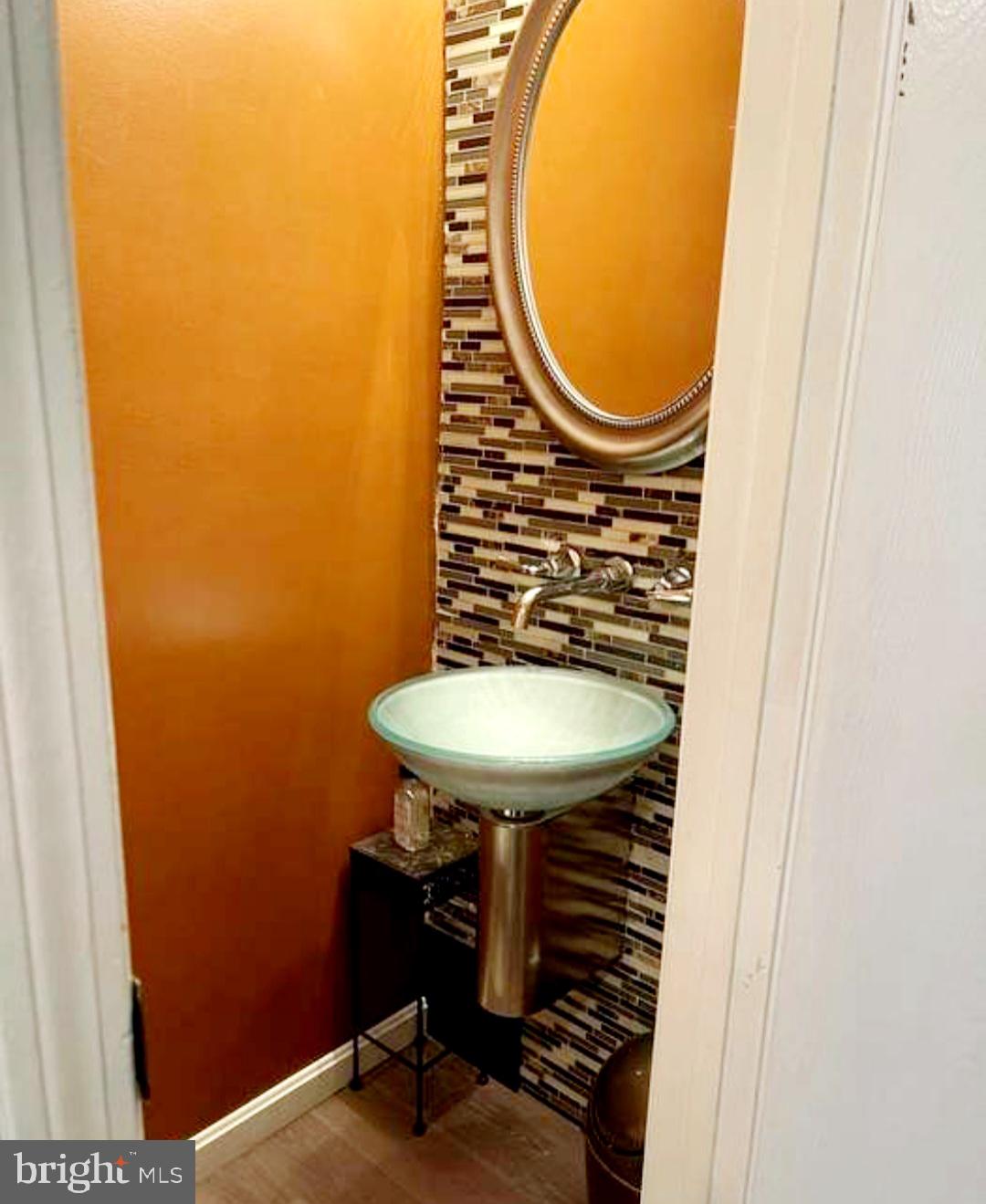 ALLEN POND - Residential