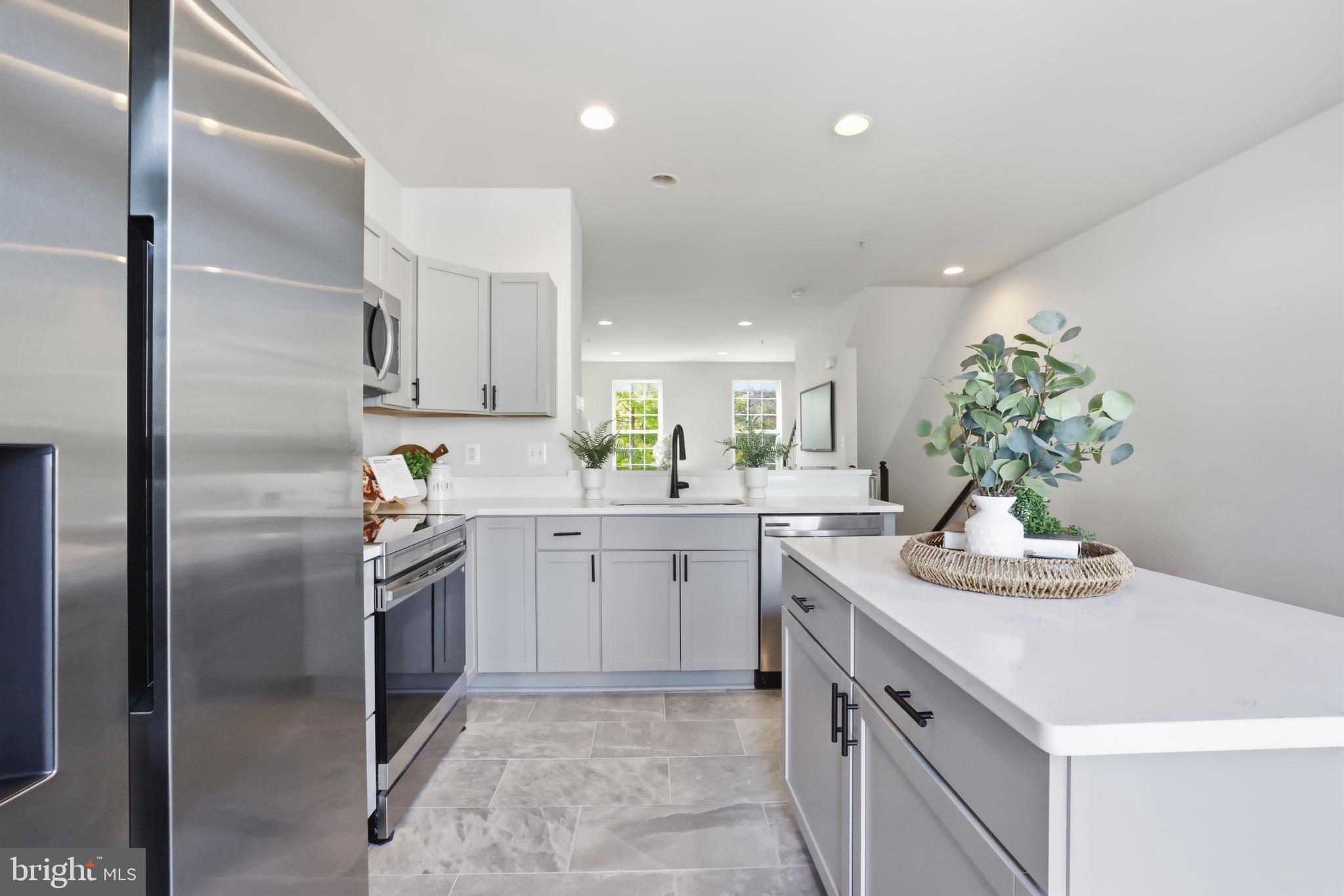 7109 PENNY LANE