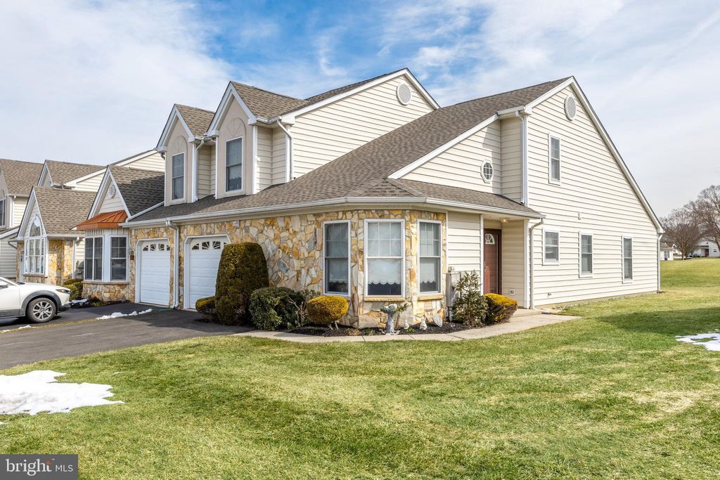 Photo of 111 Grandview Drive, WARMINSTER, PA 18974 (MLS # PABU2114882)