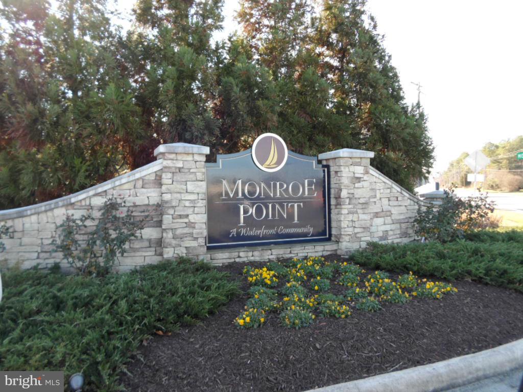 MONROE POINT - Residential Lease