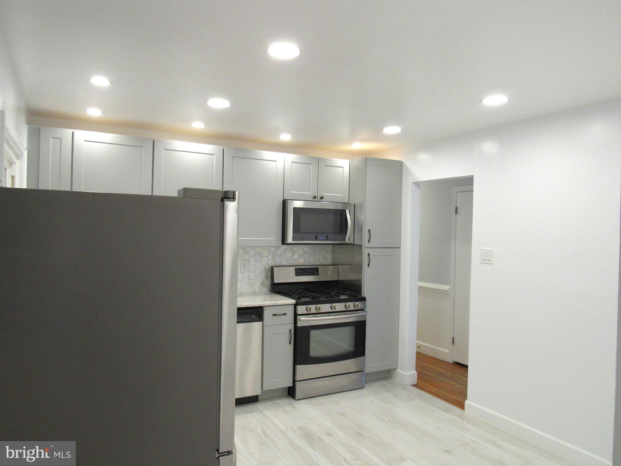 BIRCHWOOD CITY - Residential Lease