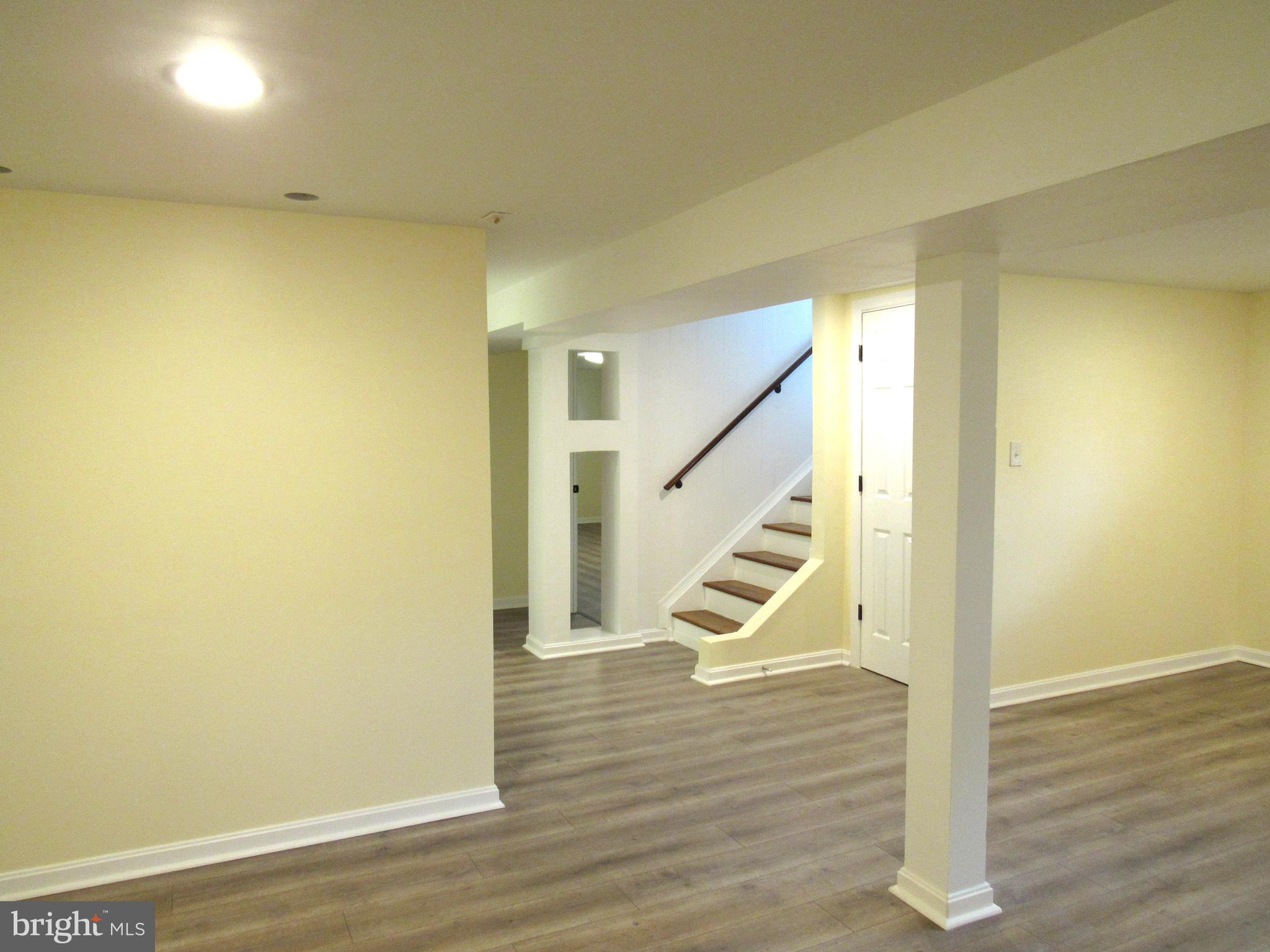 BIRCHWOOD CITY - Residential Lease