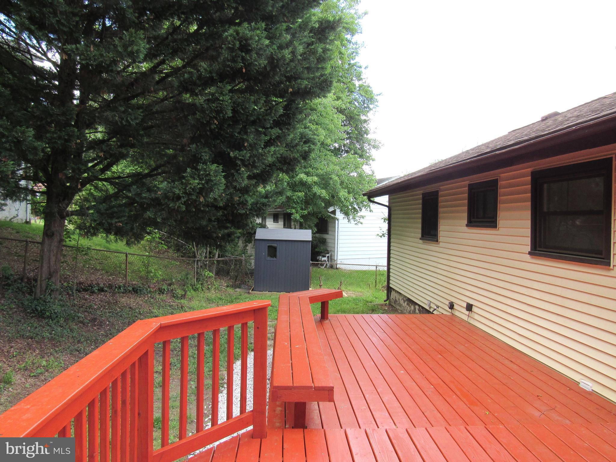 BIRCHWOOD CITY - Residential Lease