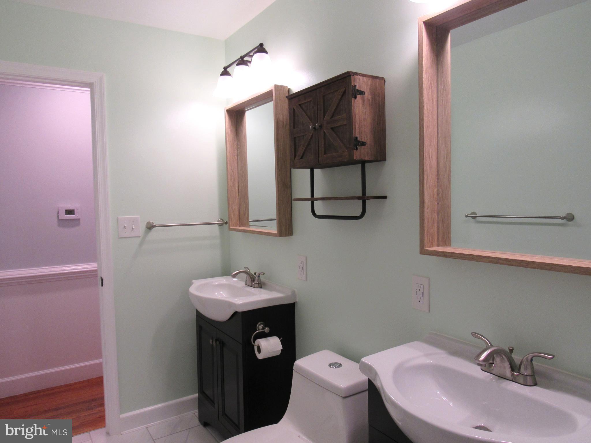 BIRCHWOOD CITY - Residential Lease