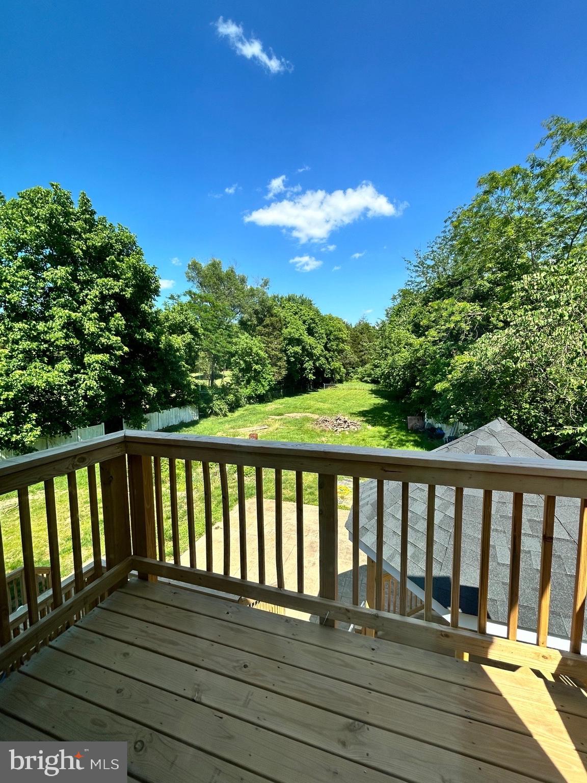 HIDDEN RIVER - Residential