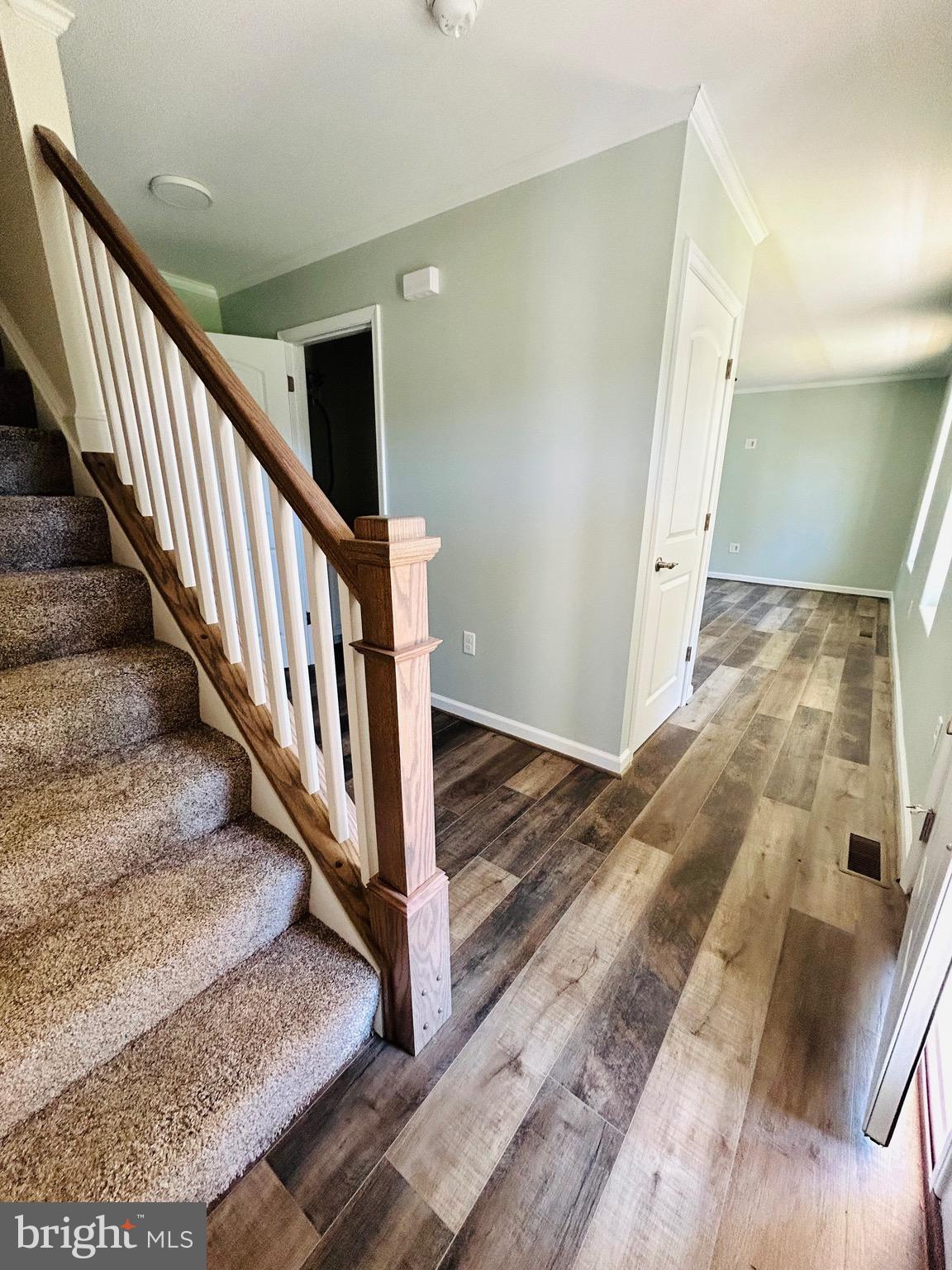 HIDDEN RIVER - Residential