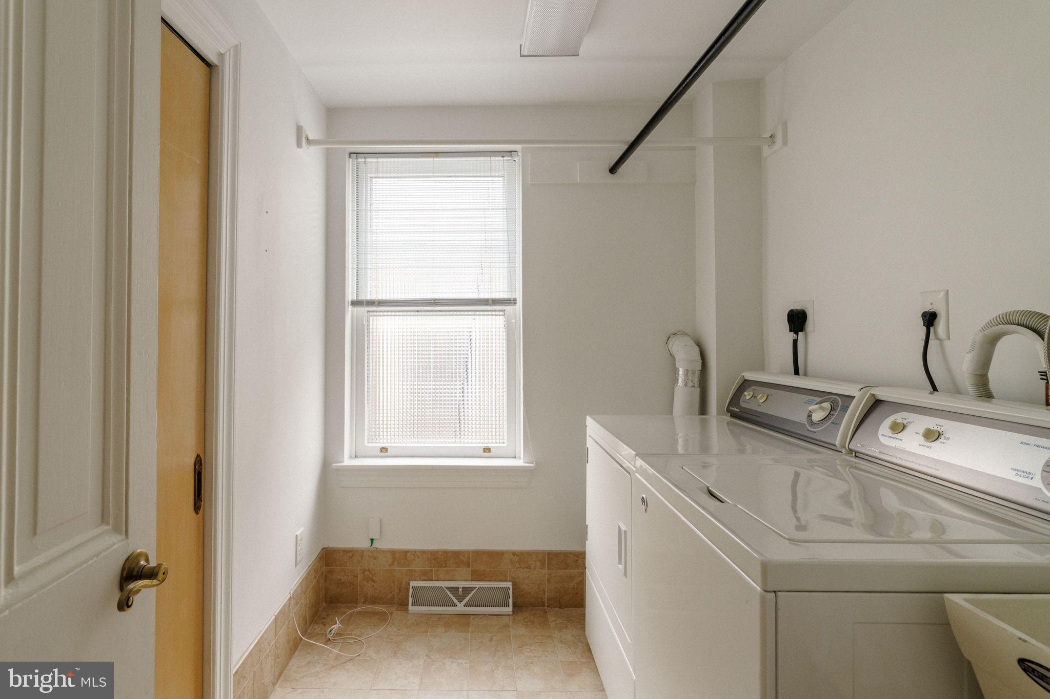 SPRING GARDEN - Residential