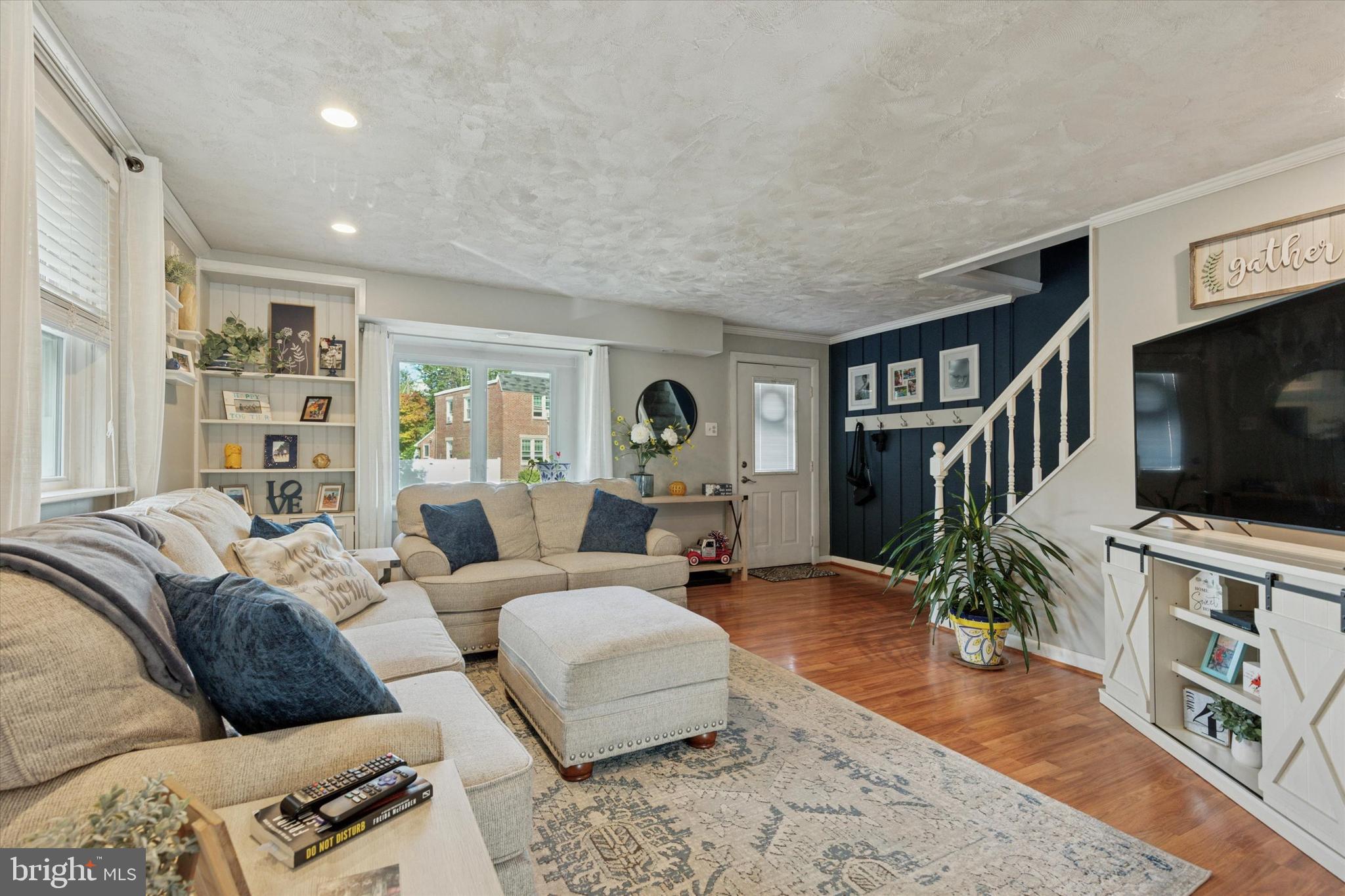 MILL RUN - Residential