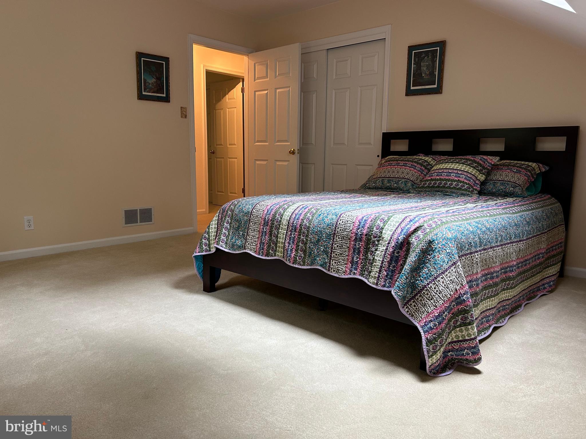 INDIAN ROCK - Residential