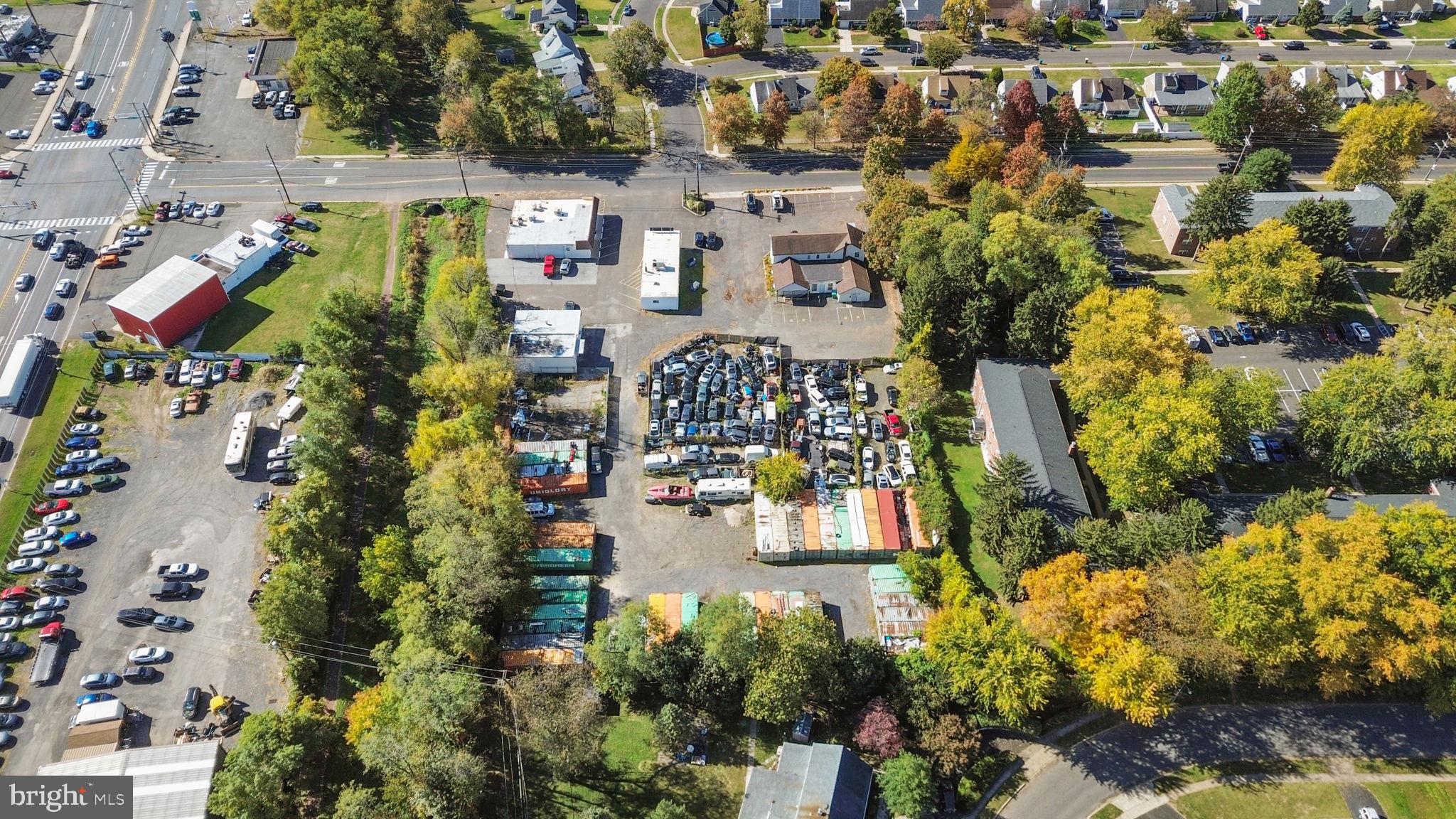 KENWOOD - Commercial Sale