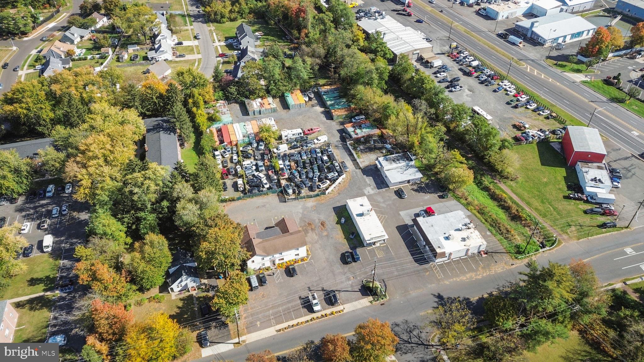 KENWOOD - Commercial Sale