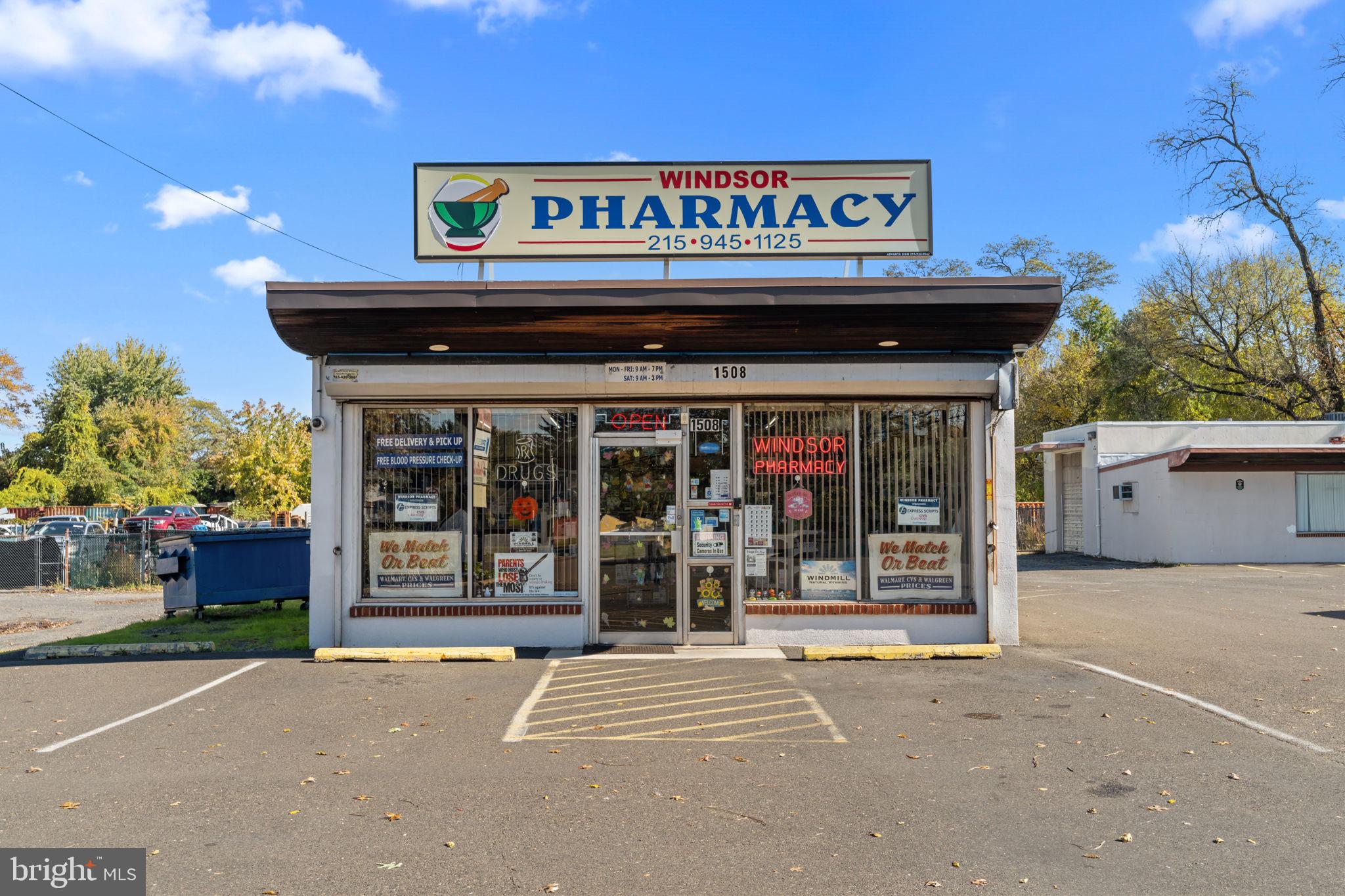 KENWOOD - Commercial Sale