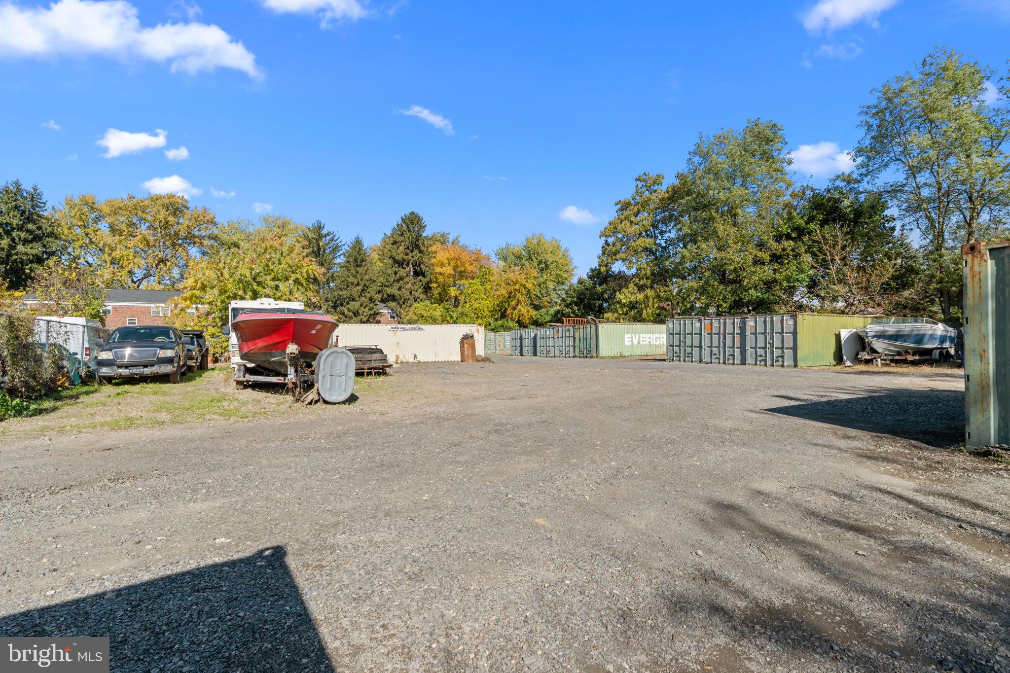 KENWOOD - Commercial Sale