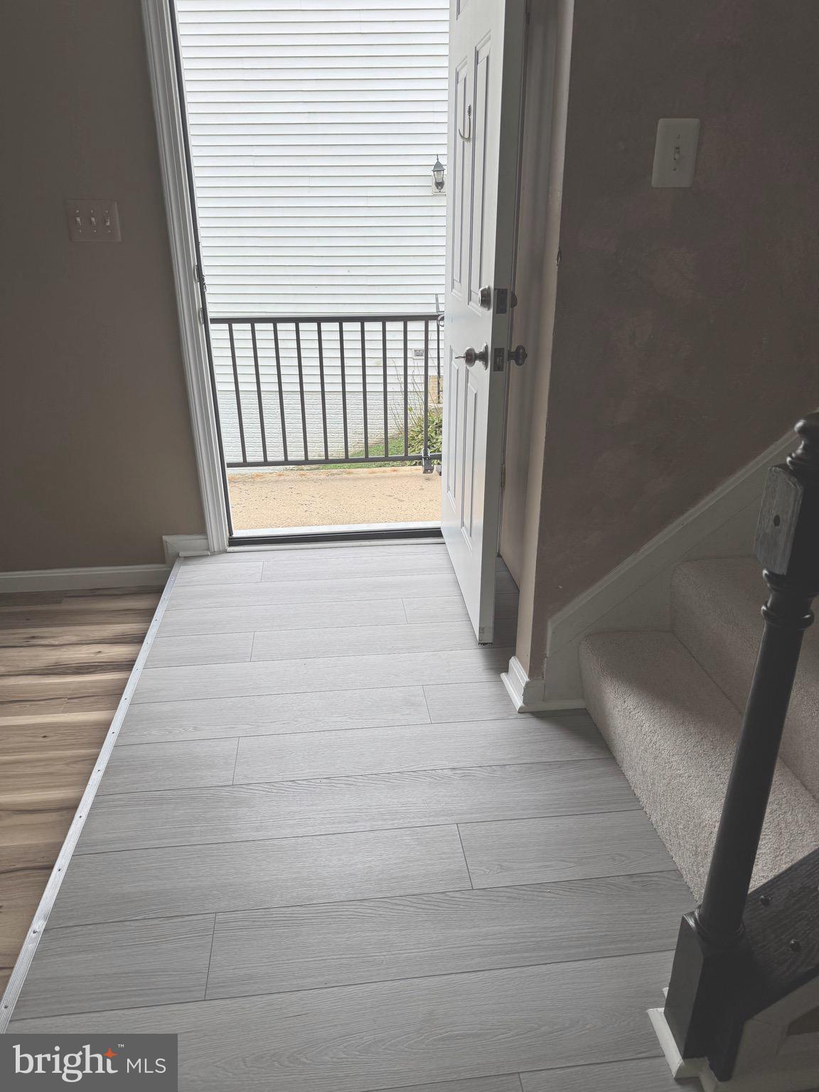 SOUTH HAMPTON - Residential Lease