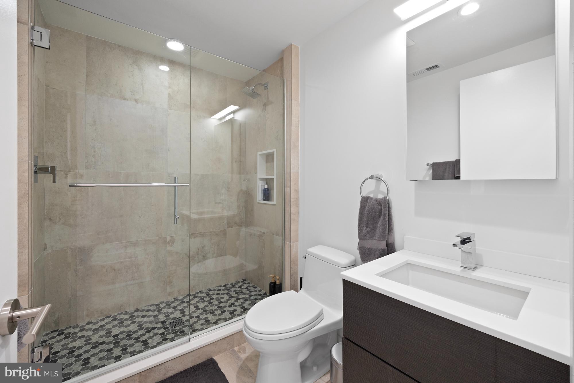 OLD CITY - Residential