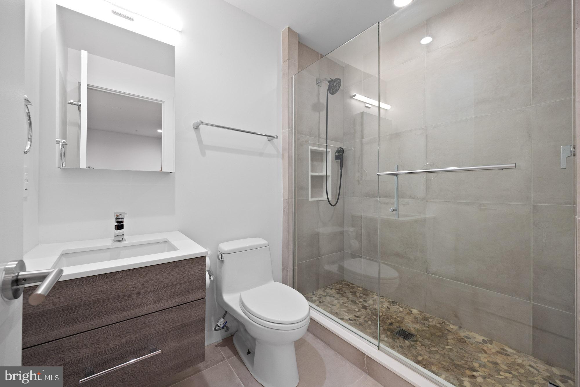 OLD CITY - Residential