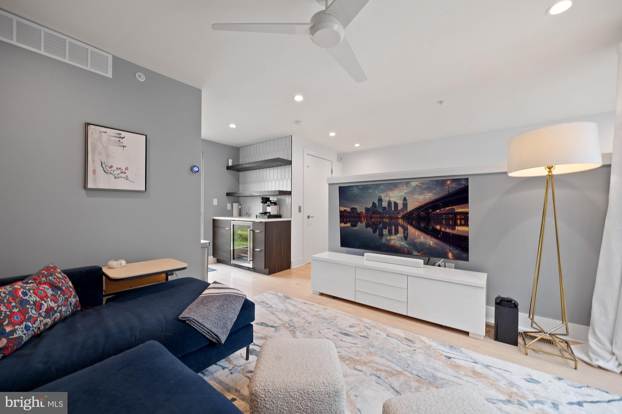 OLD CITY - Residential