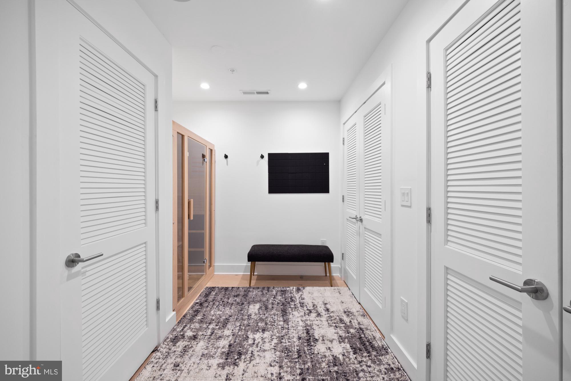 OLD CITY - Residential