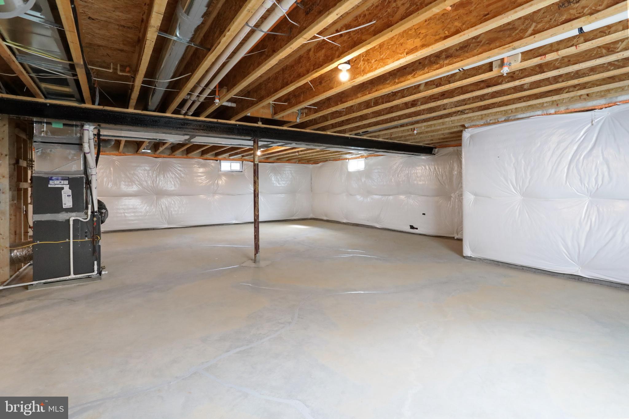 ELMWOOD FARM - Residential