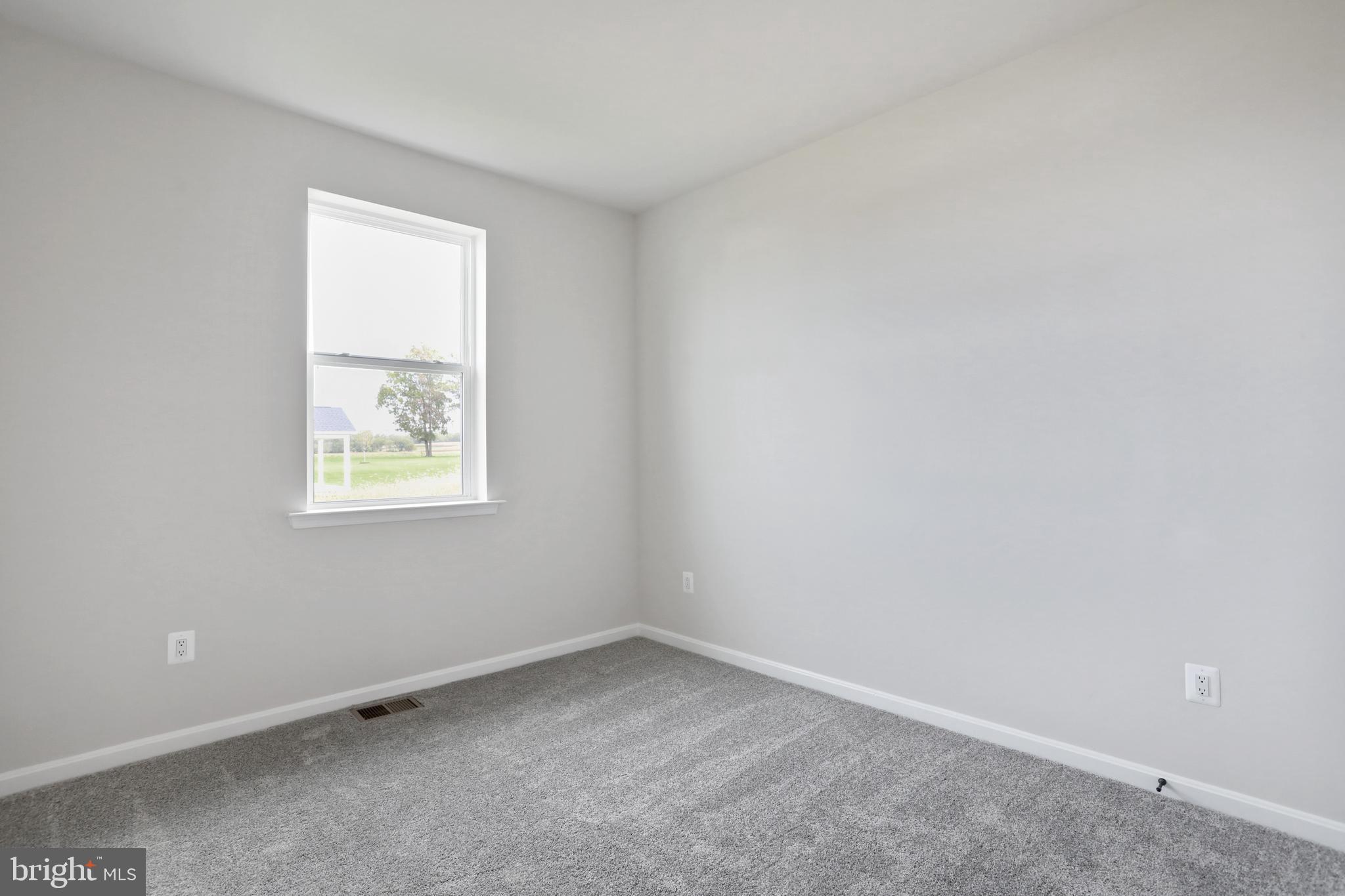 ELMWOOD FARM - Residential