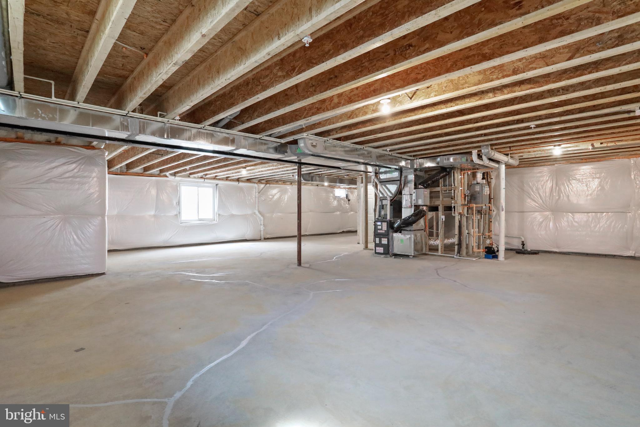 ELMWOOD FARM - Residential