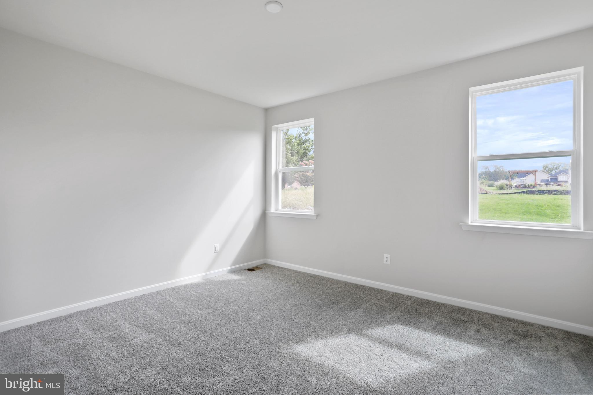 ELMWOOD FARM - Residential