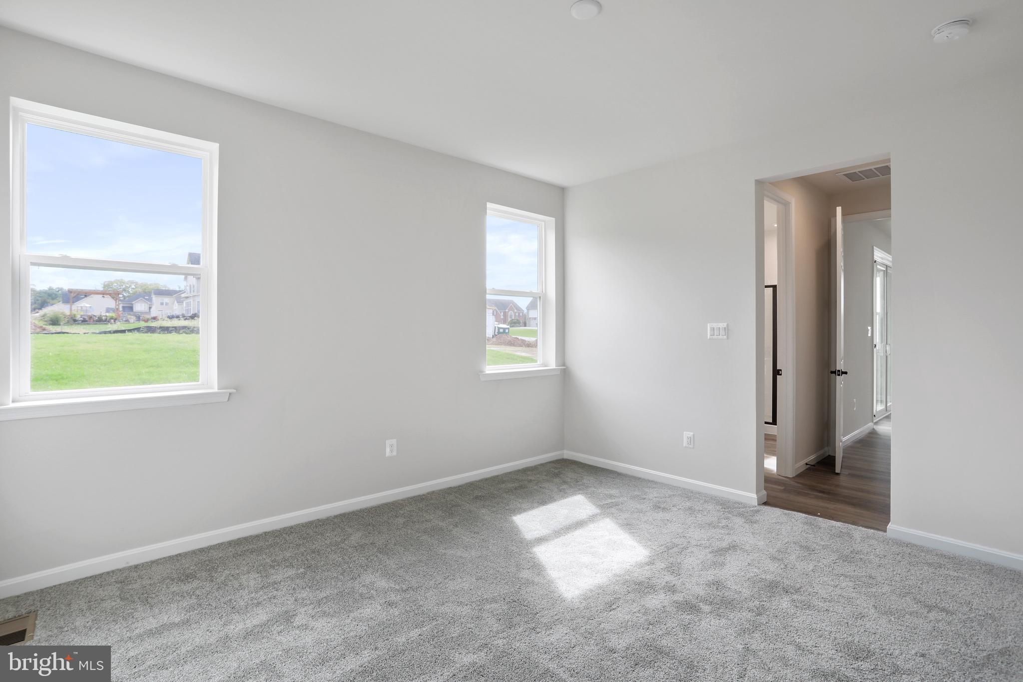 ELMWOOD FARM - Residential