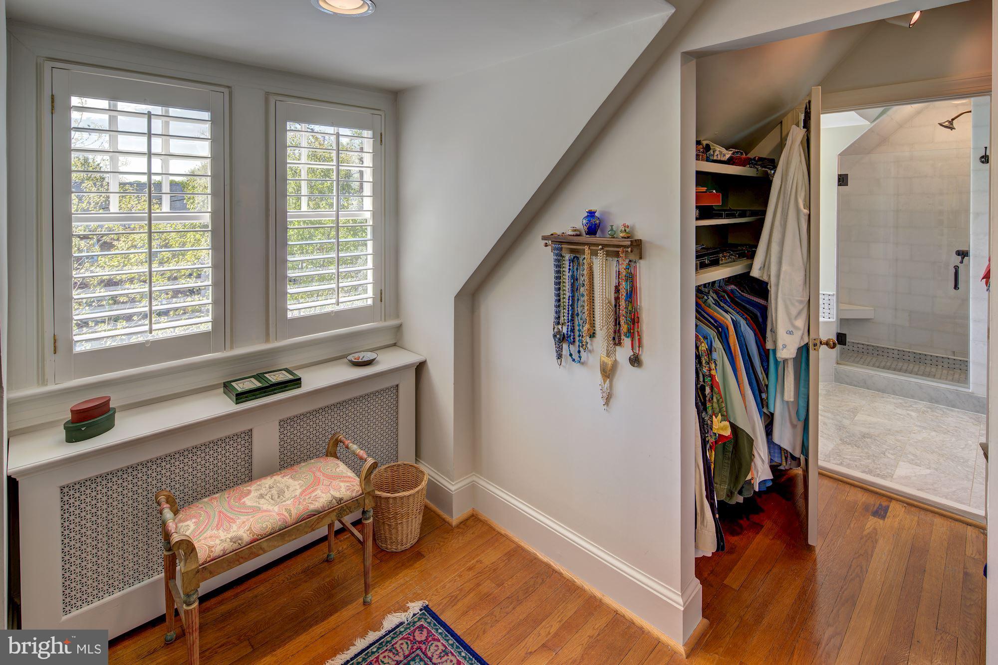 GLOVER PARK - Residential