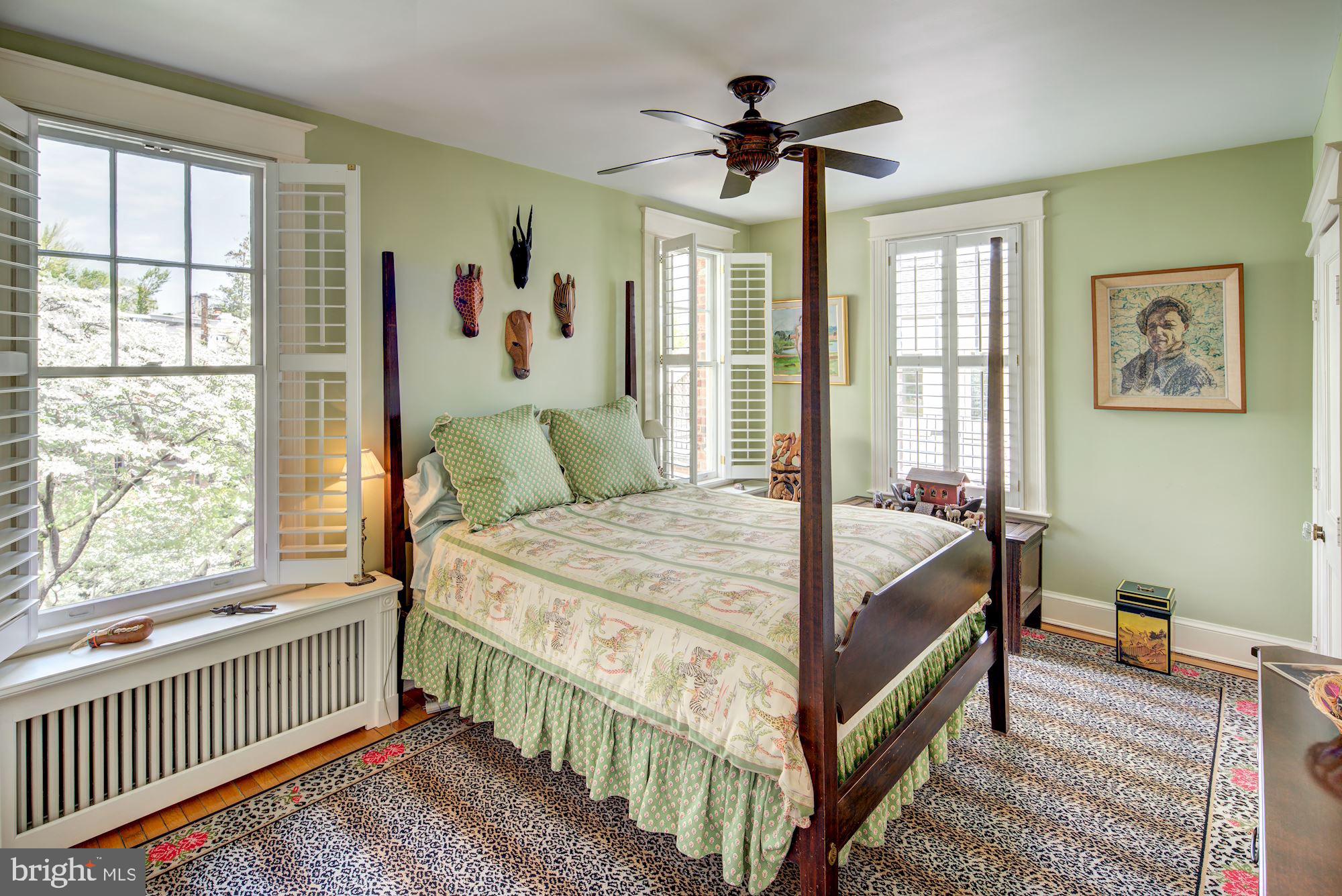 GLOVER PARK - Residential