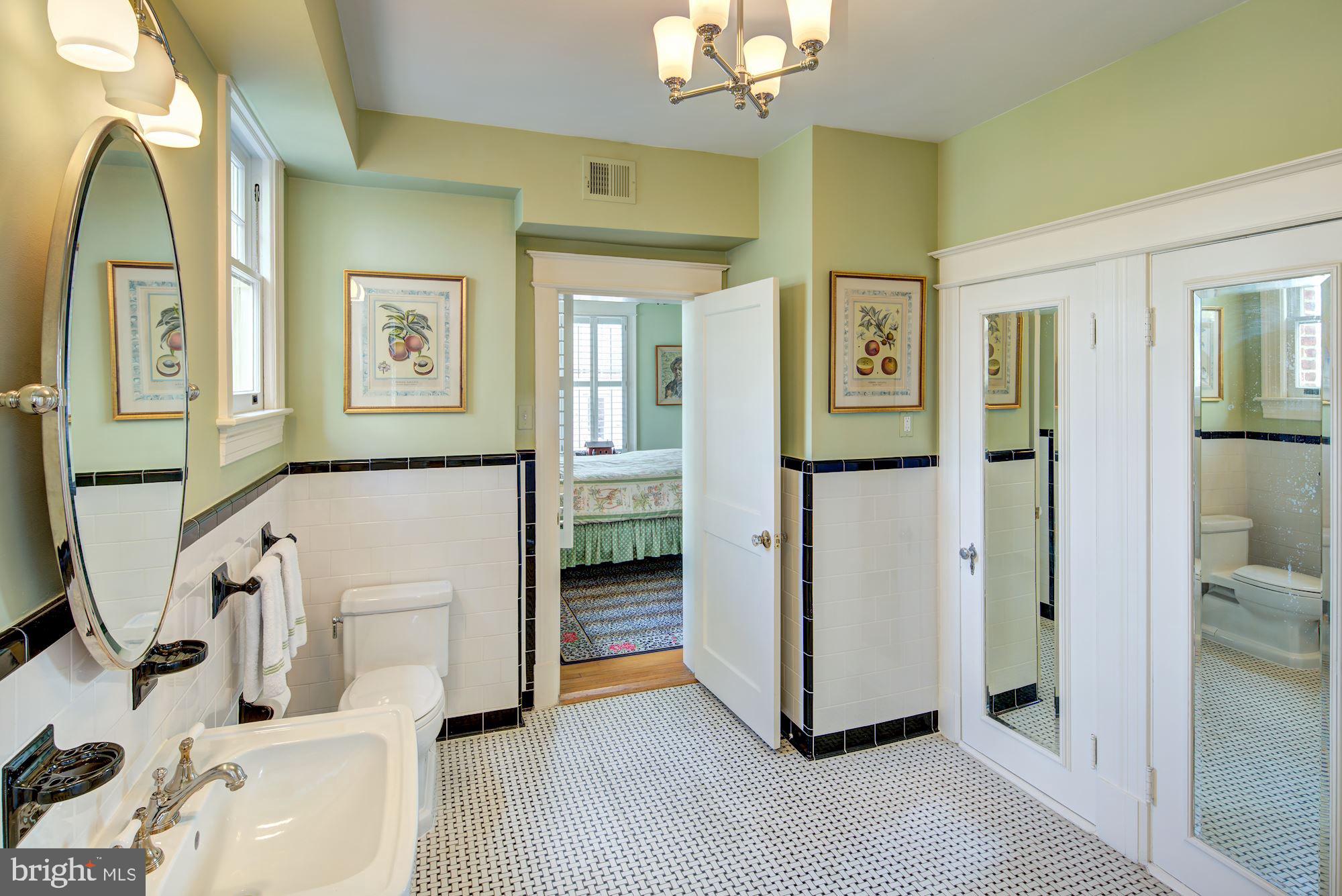 GLOVER PARK - Residential