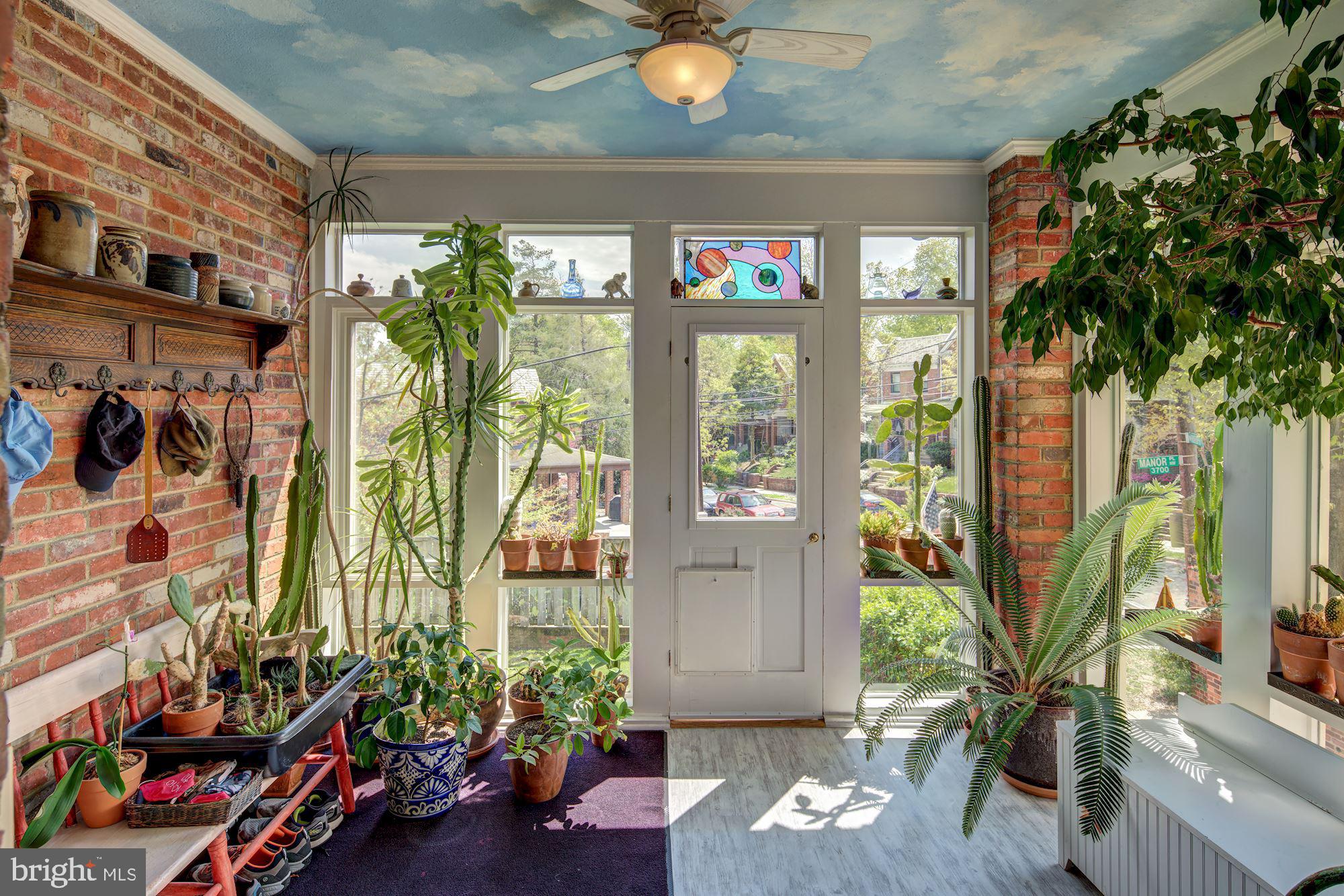 GLOVER PARK - Residential