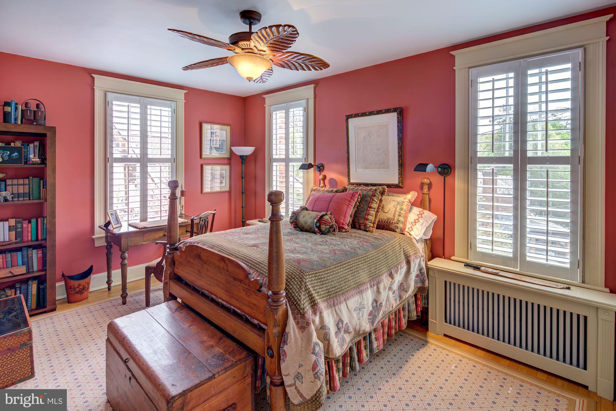 GLOVER PARK - Residential