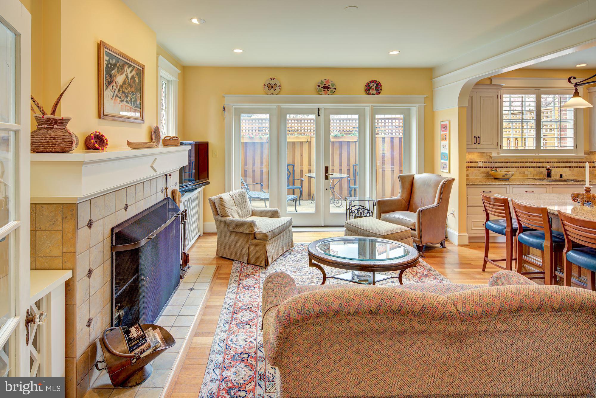 GLOVER PARK - Residential