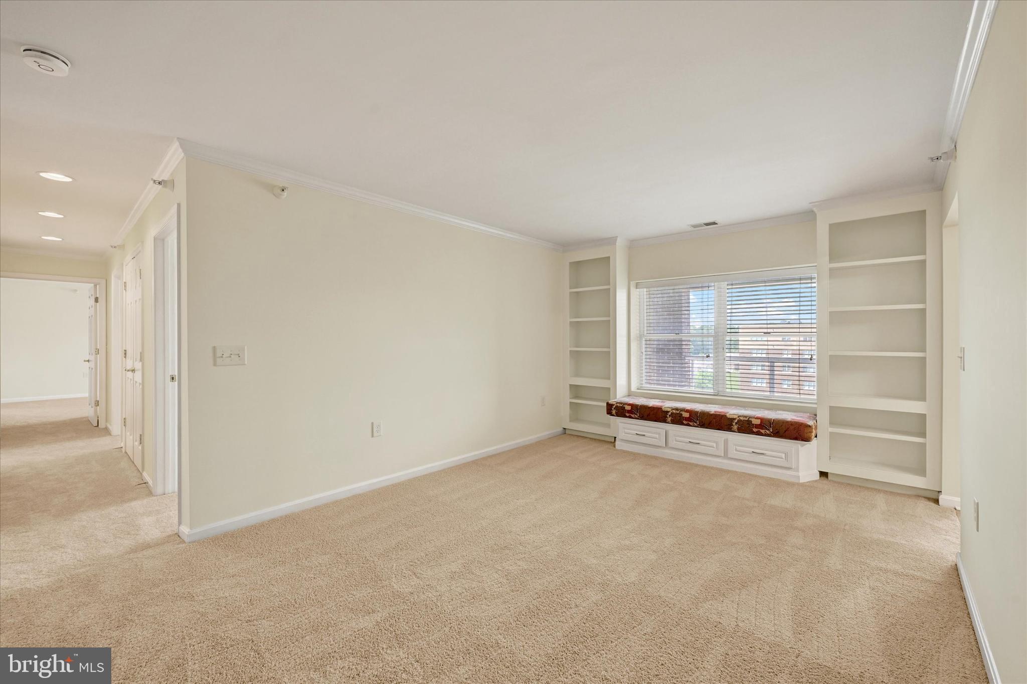 12240 ROUNDWOOD ROAD 809