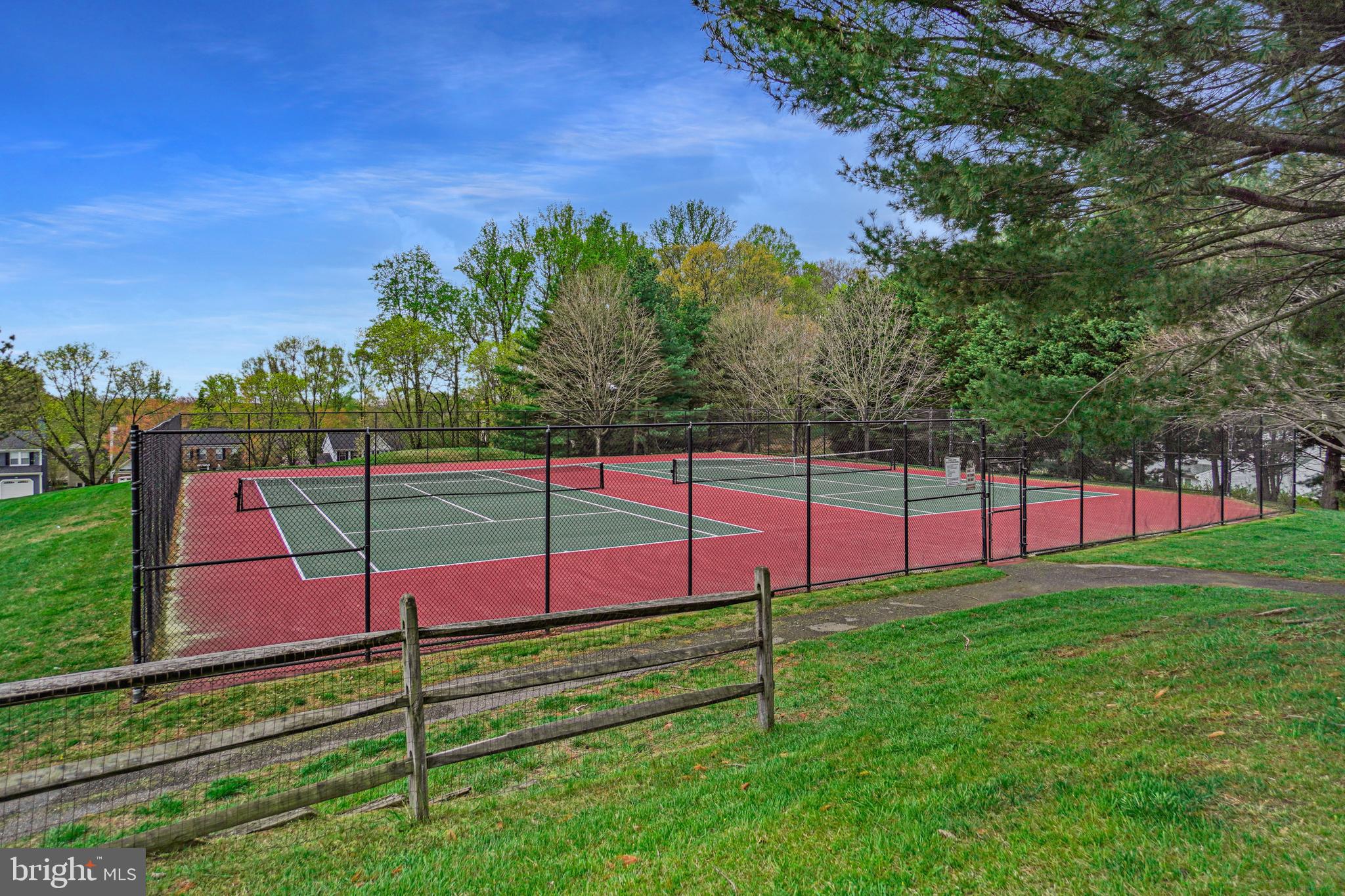 CHAPMAN FARM - Residential