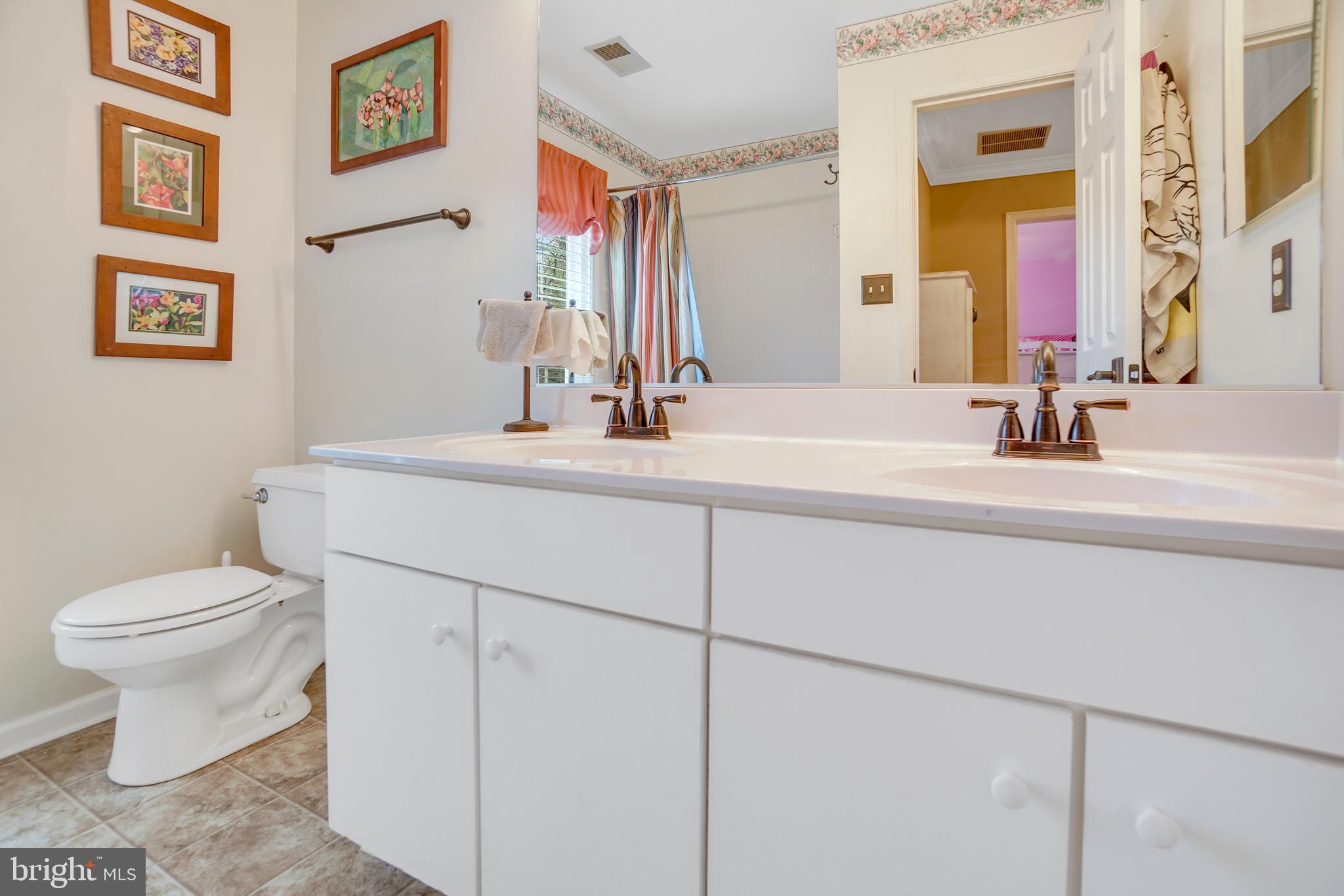 CHAPMAN FARM - Residential