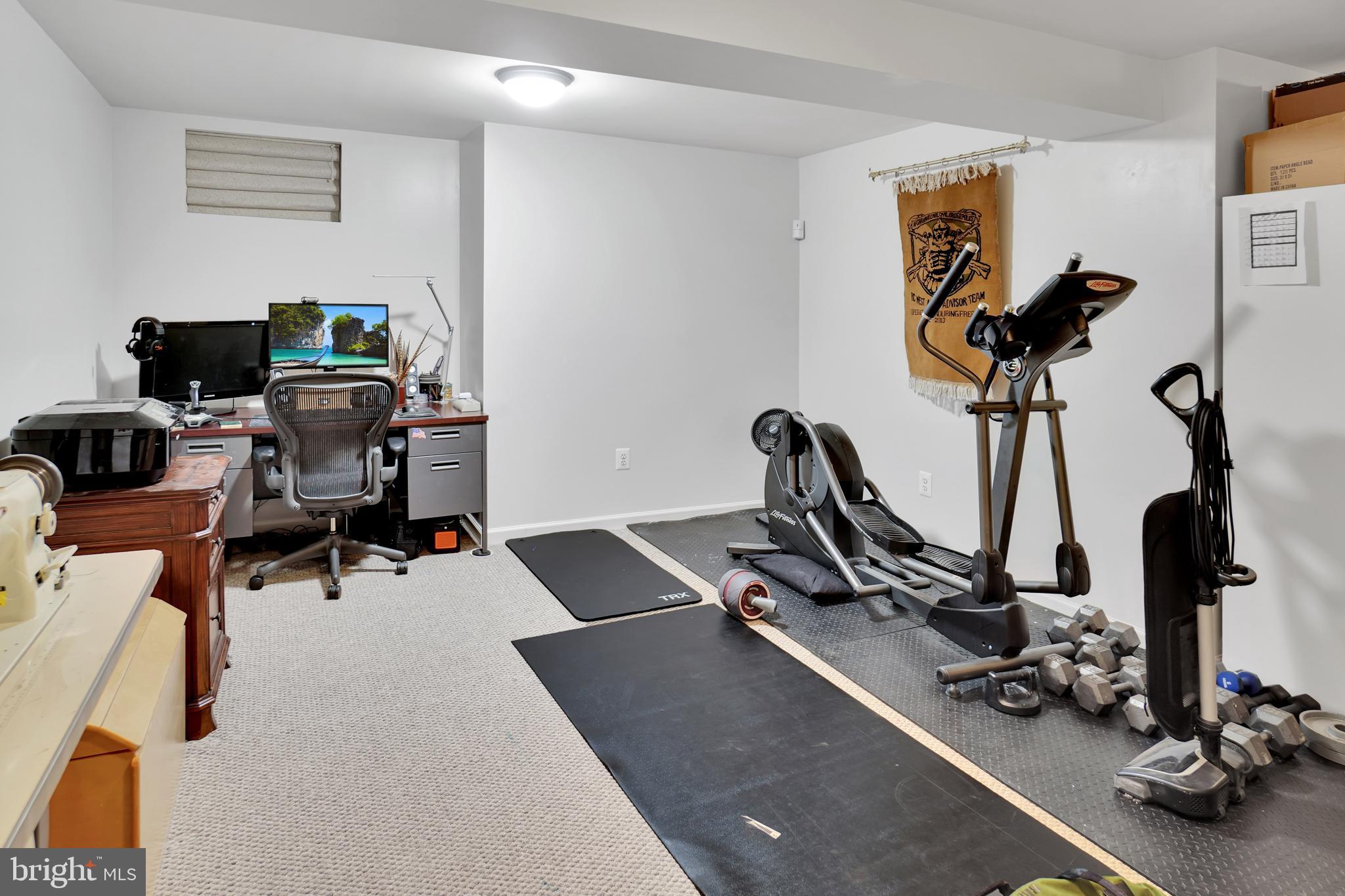 CHAPMAN FARM - Residential