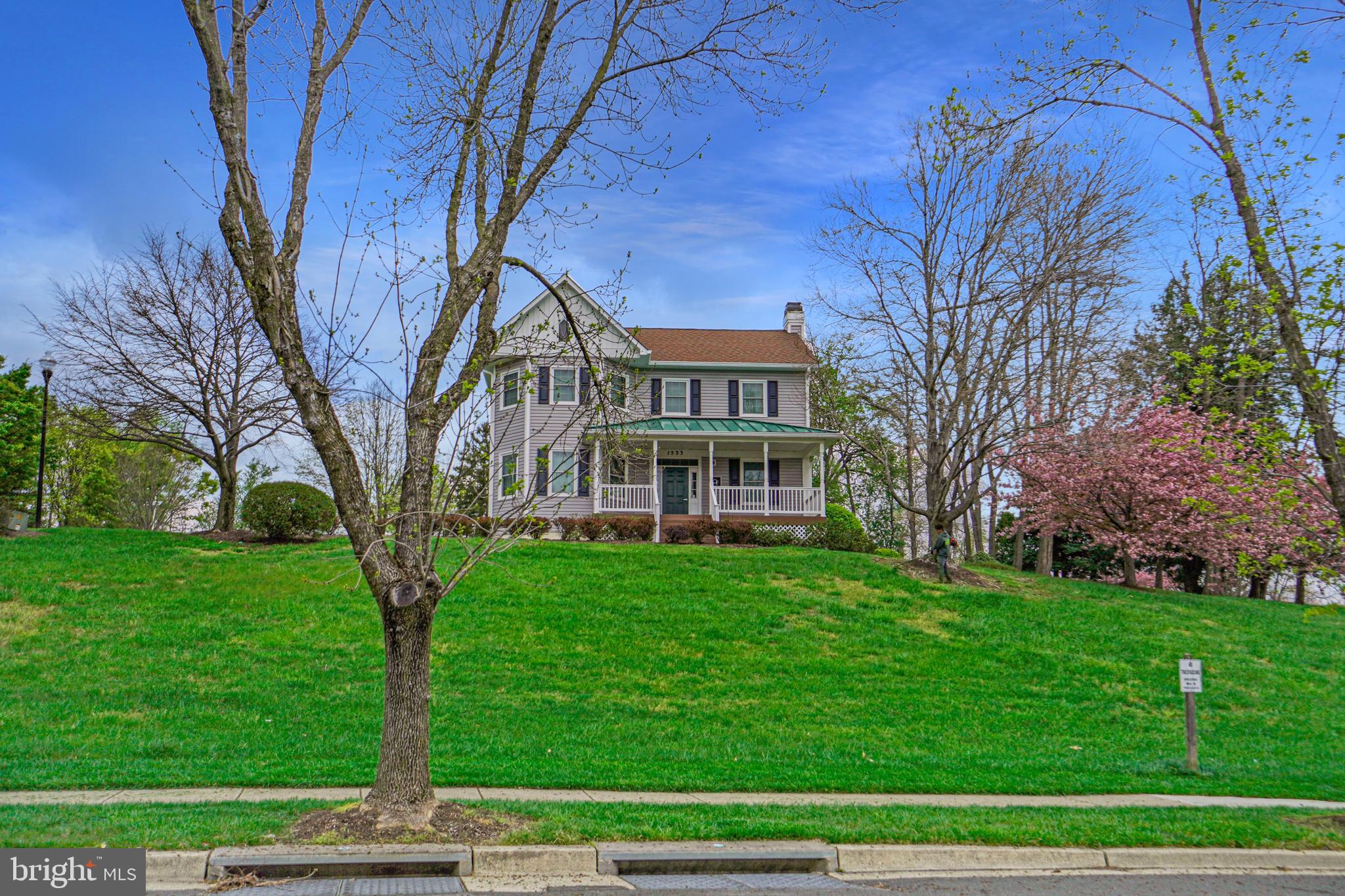 CHAPMAN FARM - Residential